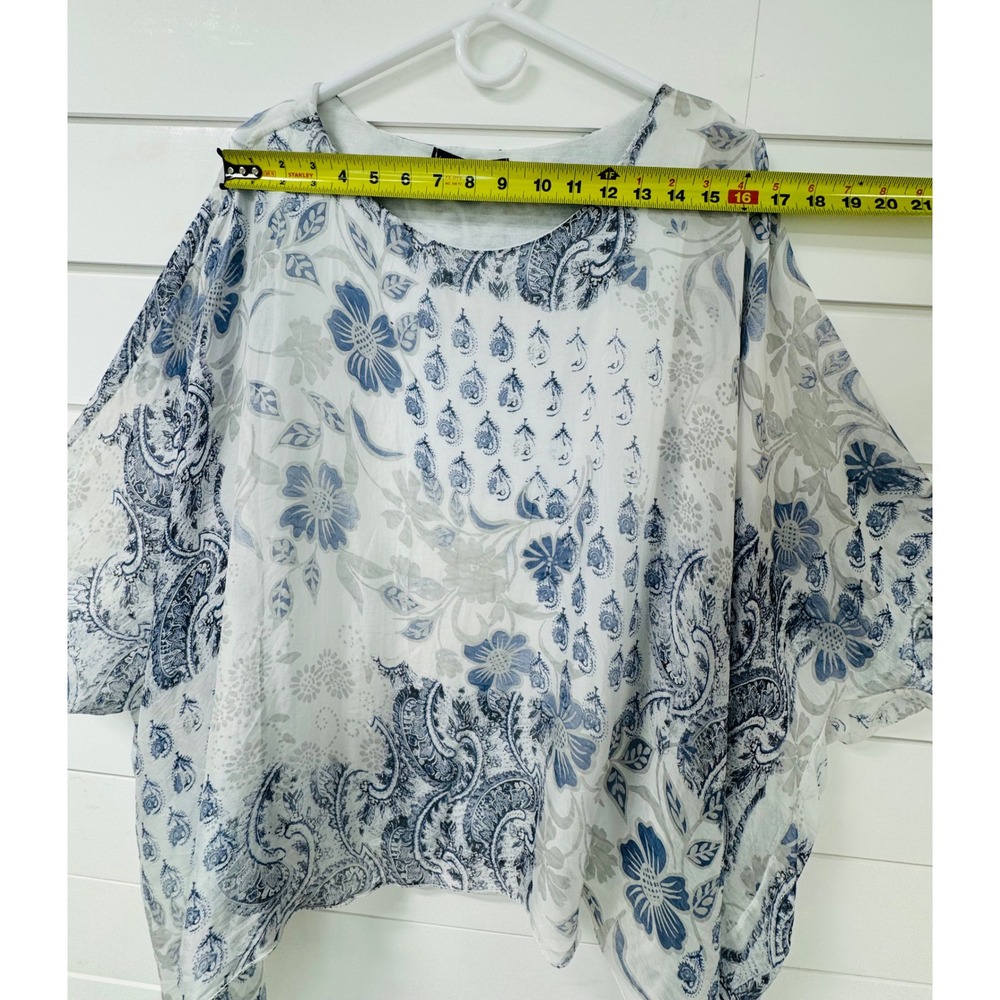 Saks Fifth Avenue Blue White Paisley Floral Poncho Top Made in Italy Small - Picture 5 of 7